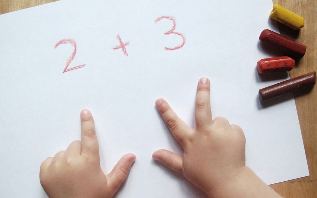 تقویت مهارت جمع کردن (بازی با کارت)